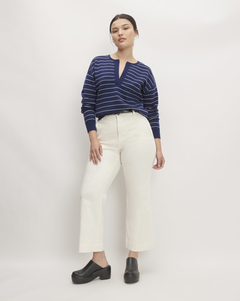 The Cotton-Merino Vintage Henley | Bright Navy / Canvas - Image 3