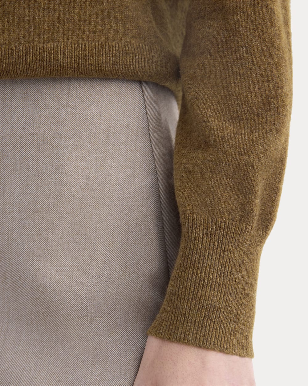 Cashmere Slim Crew Sweater | Heathered Toffee - Image 4