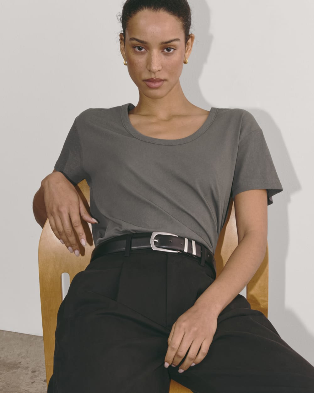 The Air Scoop-Neck Tee | Graphite - Image 4