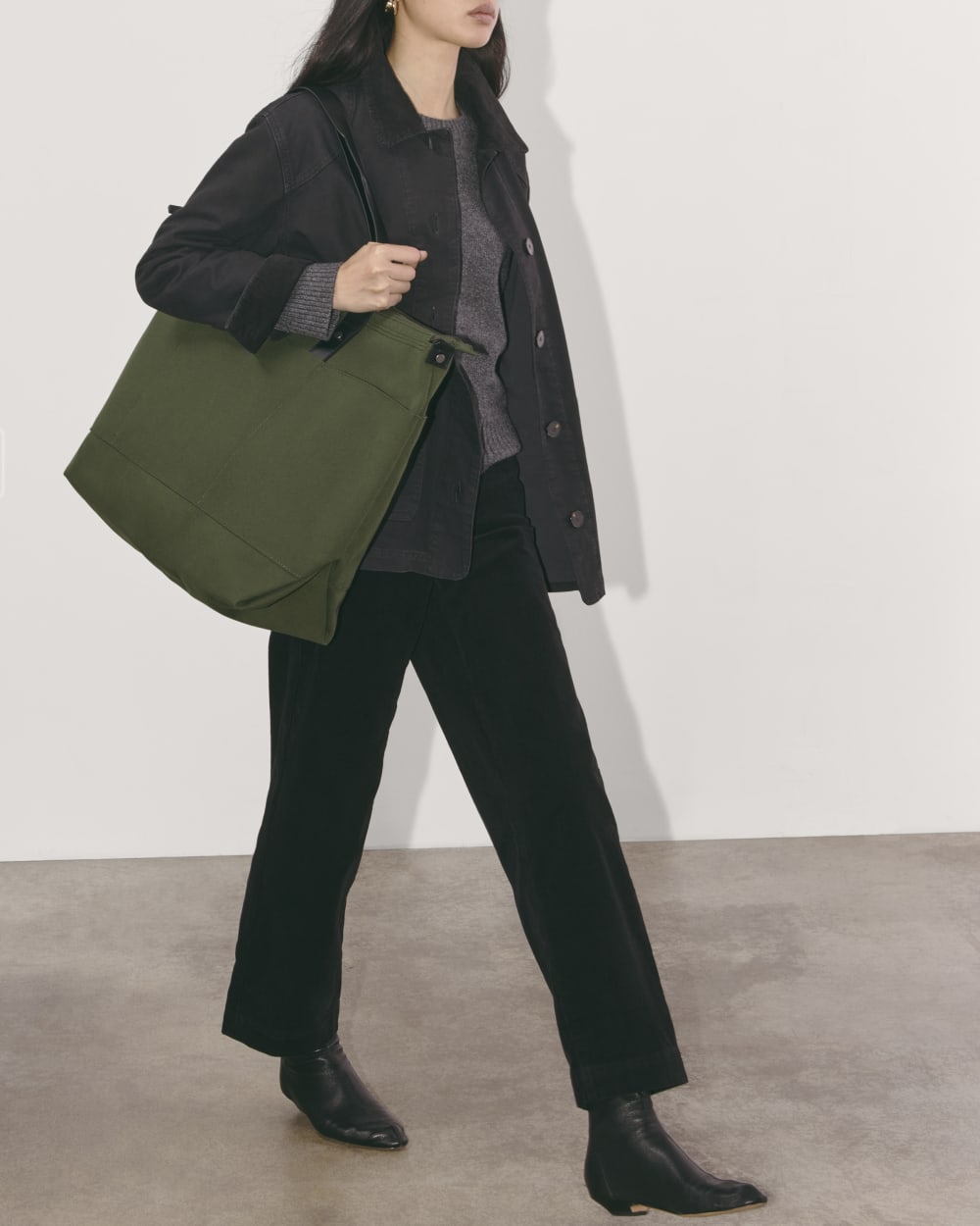 The Canvas Weekender | Dark Forest - Image 8