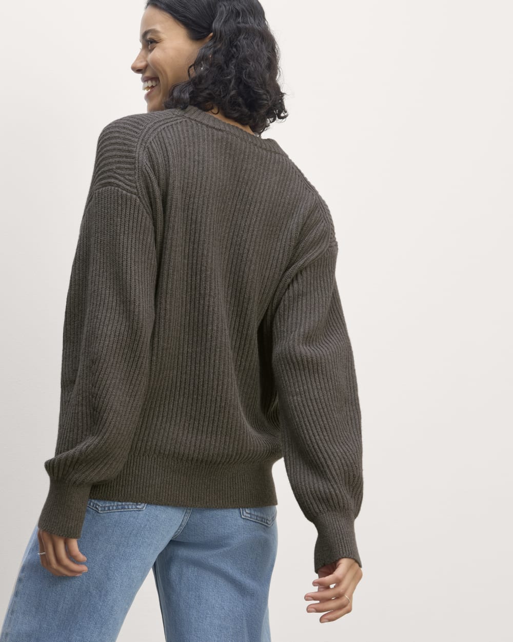 The Cocoon Crew in Everyday Cotton | Heathered Charcoal - Image 5