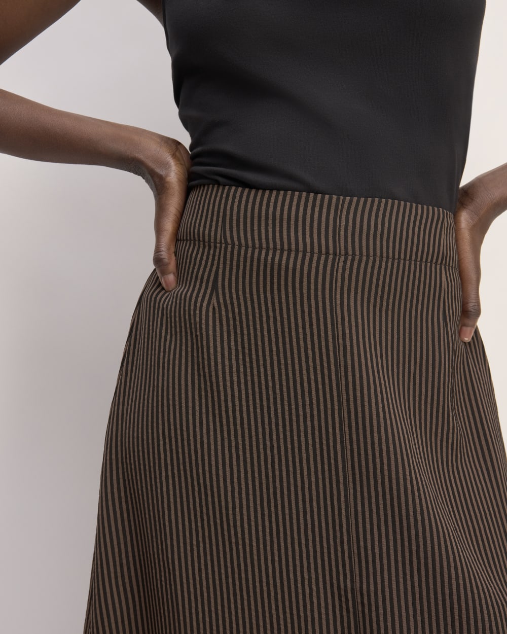 The Mini Jacquard Stripe Slip Skirt | Cocoa / Black - Image 4