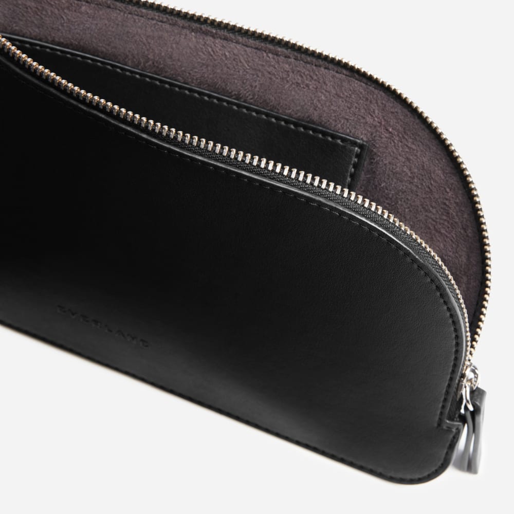 The Cactus Leather Sling Bag | Black - Image 7