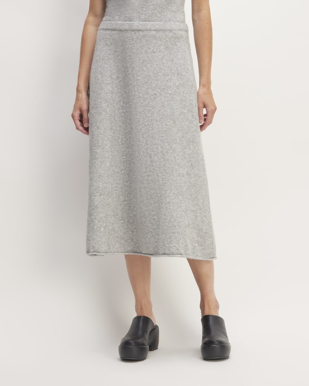 The Cozy-Stretch Skirt | Heathered Grey - Image 3