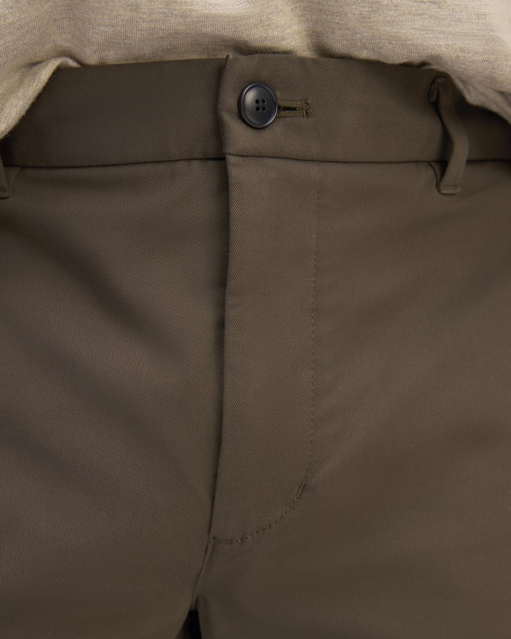 The 7 Slim-Fit Performance Chino Short | Carob - Image 4
