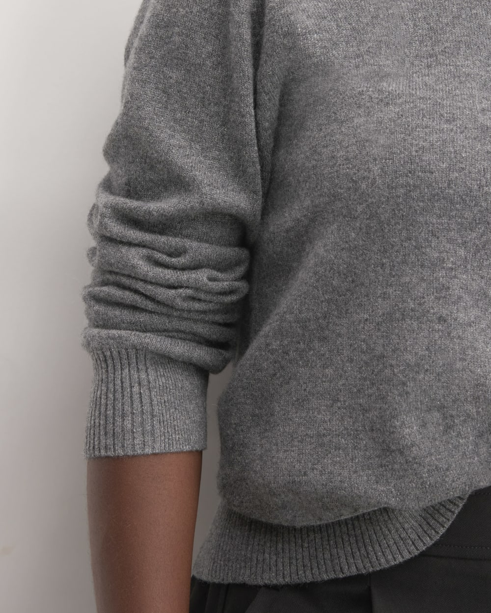 The Classic Crew in Cashmere | Heather Charcoal - Image 5