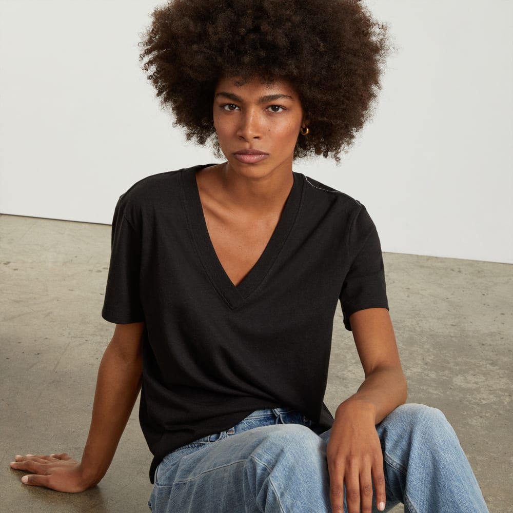 The Vintage V-Neck Hemp Tee | Black - Image 5