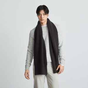 The Felted Merino Waffle-Knit Scarf | Black