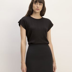 The Rib Muscle Tee | Black