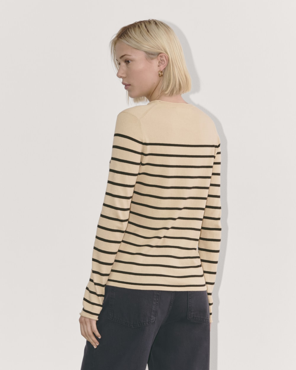 The Crew in Cotton Cashmere | Powder / Black - Image 6