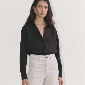 The Must-Have Shirt in Butterlite | Black