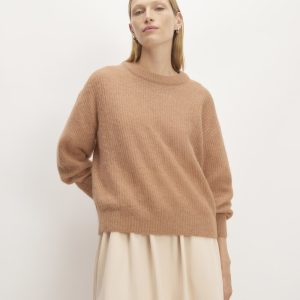 The Cocoon Crew in Alpaca | Warm Taupe