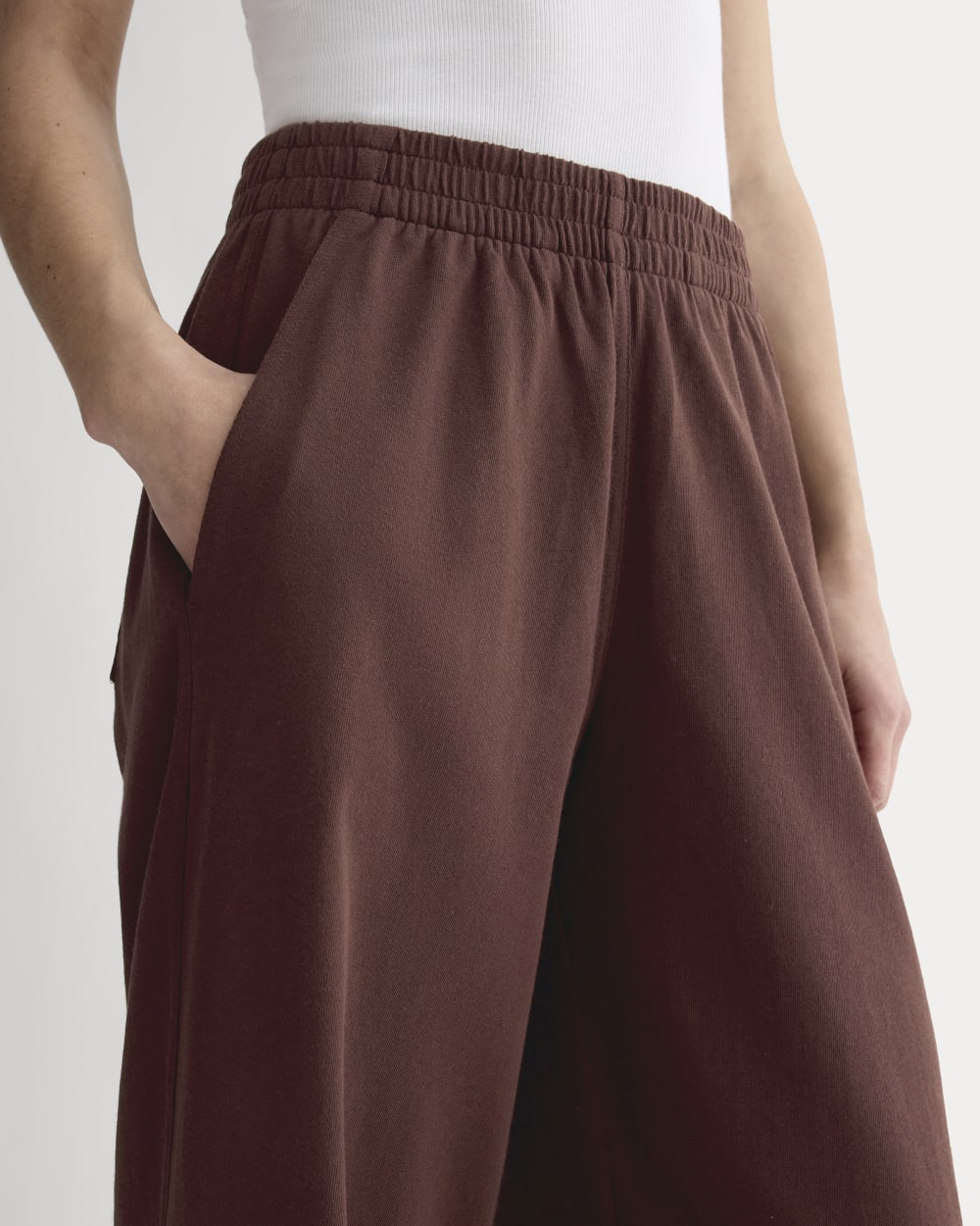 The Off-Duty Barrel Pant | Dark Mahogany - Image 4