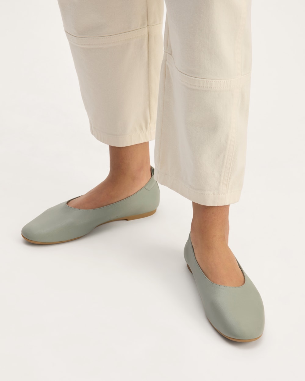 The Day Glove | Sage Green - Image 2