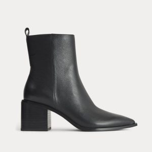 Studio Block Heel Boot | Black