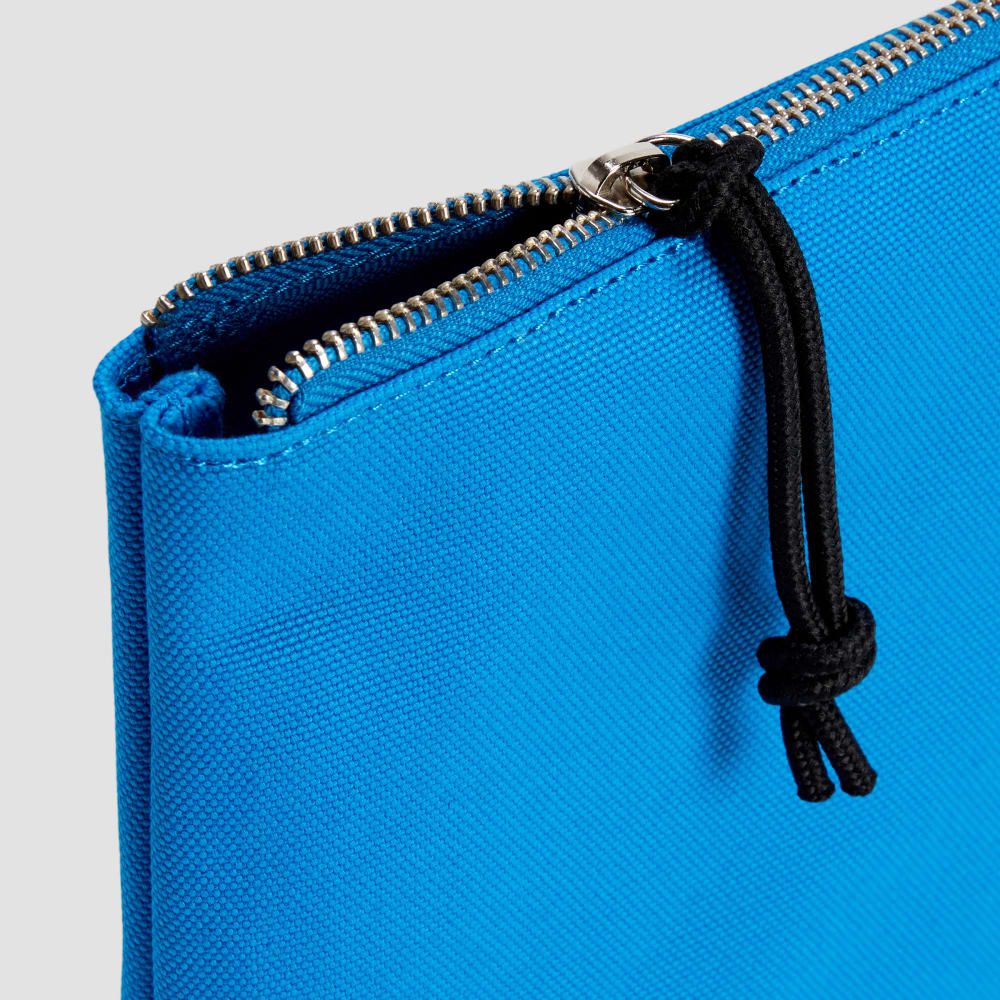 The Organic Canvas Pouch | Brilliant Blue - Image 4