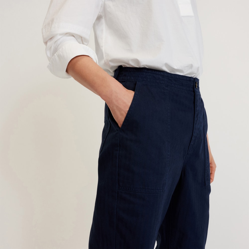 The Organic Cotton Herringbone Pant | Navy - Image 4