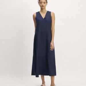 The Linen V-Neck Maxi Dress | Navy