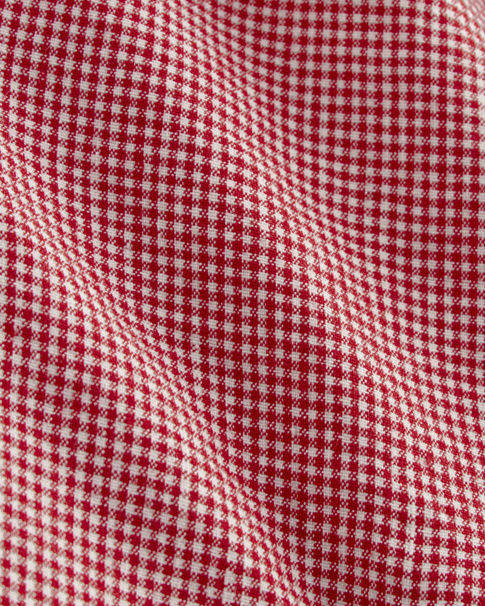 The Seamed Top in Stretch Linen | Classic Red Gingham - Image 7