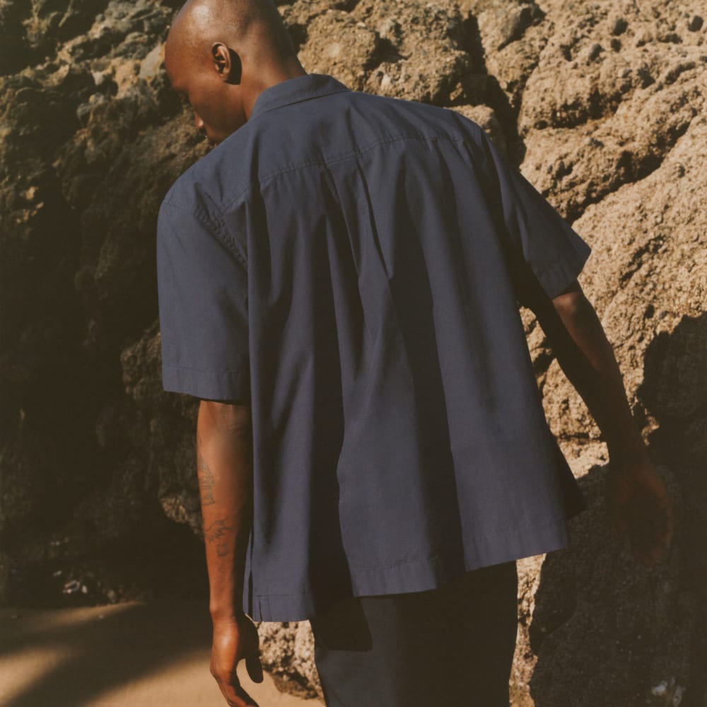 The Poplin Short-Sleeve Shirt | Deep Navy - Image 8