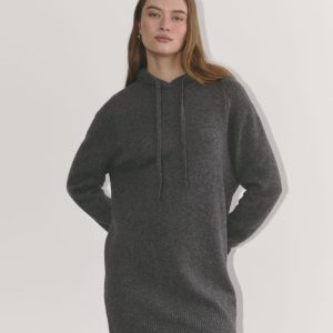 The Oversized Hoodie in Plush Cotton | Charcoal