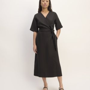The Wrap Dress in Linen | Black