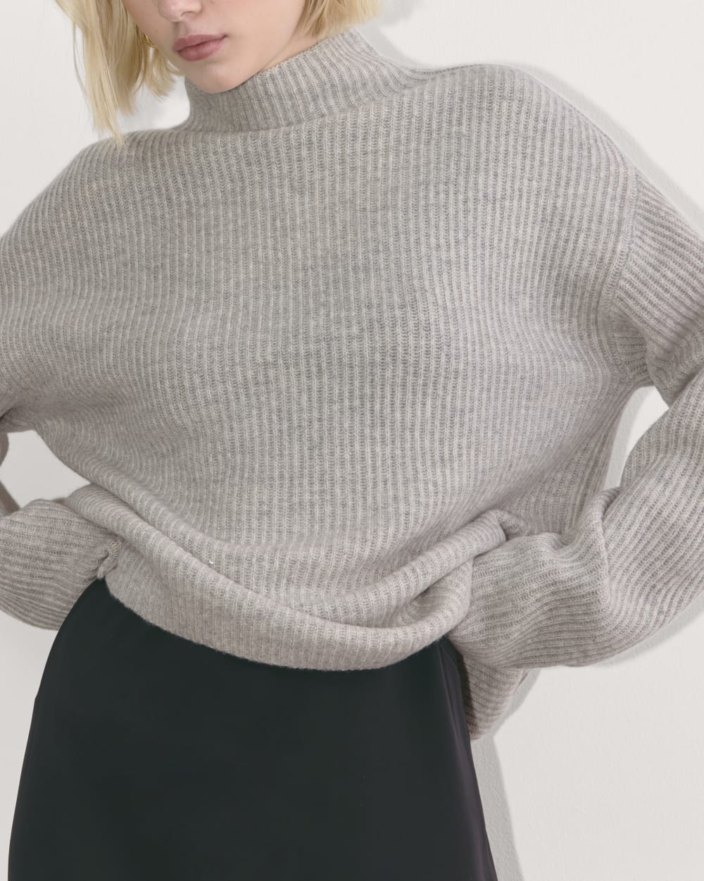 The Fisherman Turtleneck in Wool Cashmere | Light Heather Grey - Image 5