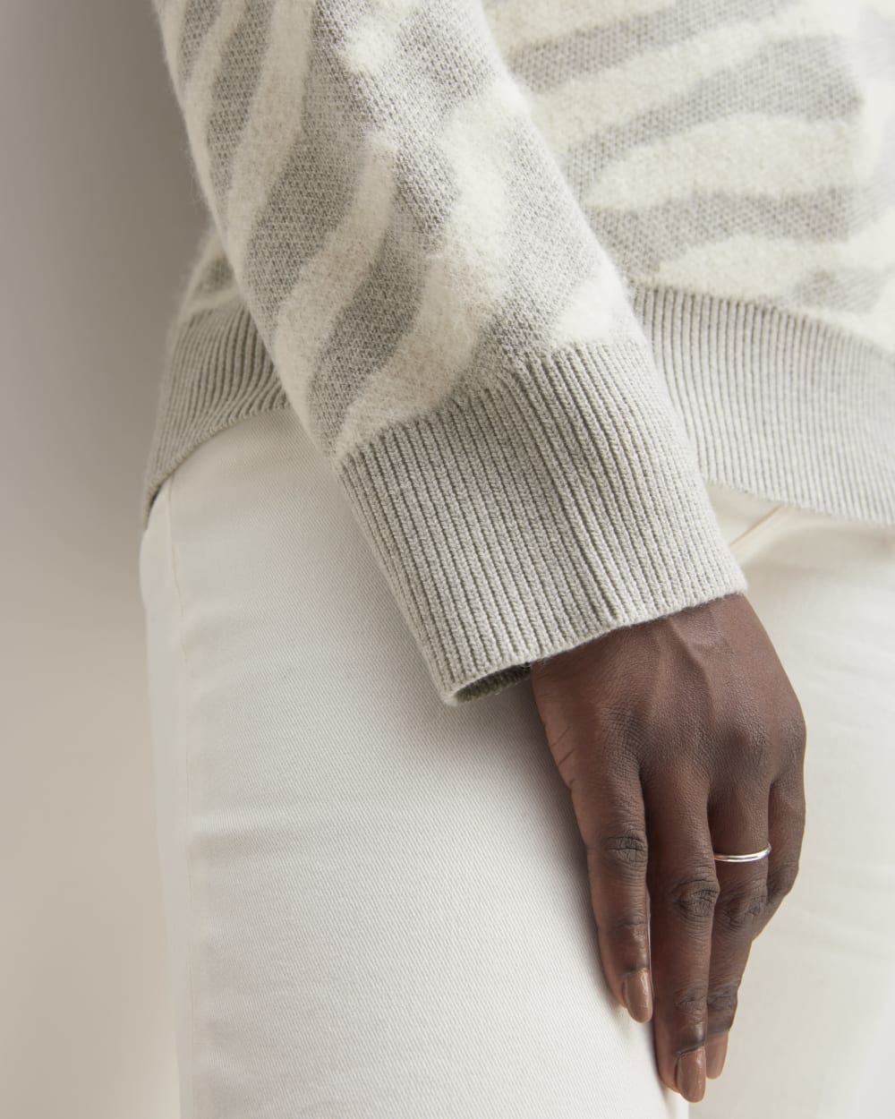 The Alpaca Tiger Jacquard Crewneck | Heathered Grey / Snow - Image 5