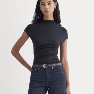 Twist Top in Butterluxe | Deep Navy