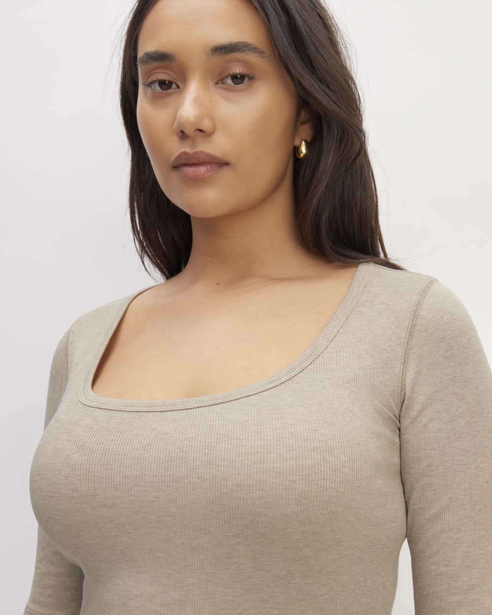 The Luxe Rib Scoop-Neck Tee | Heathered Tan - Image 3