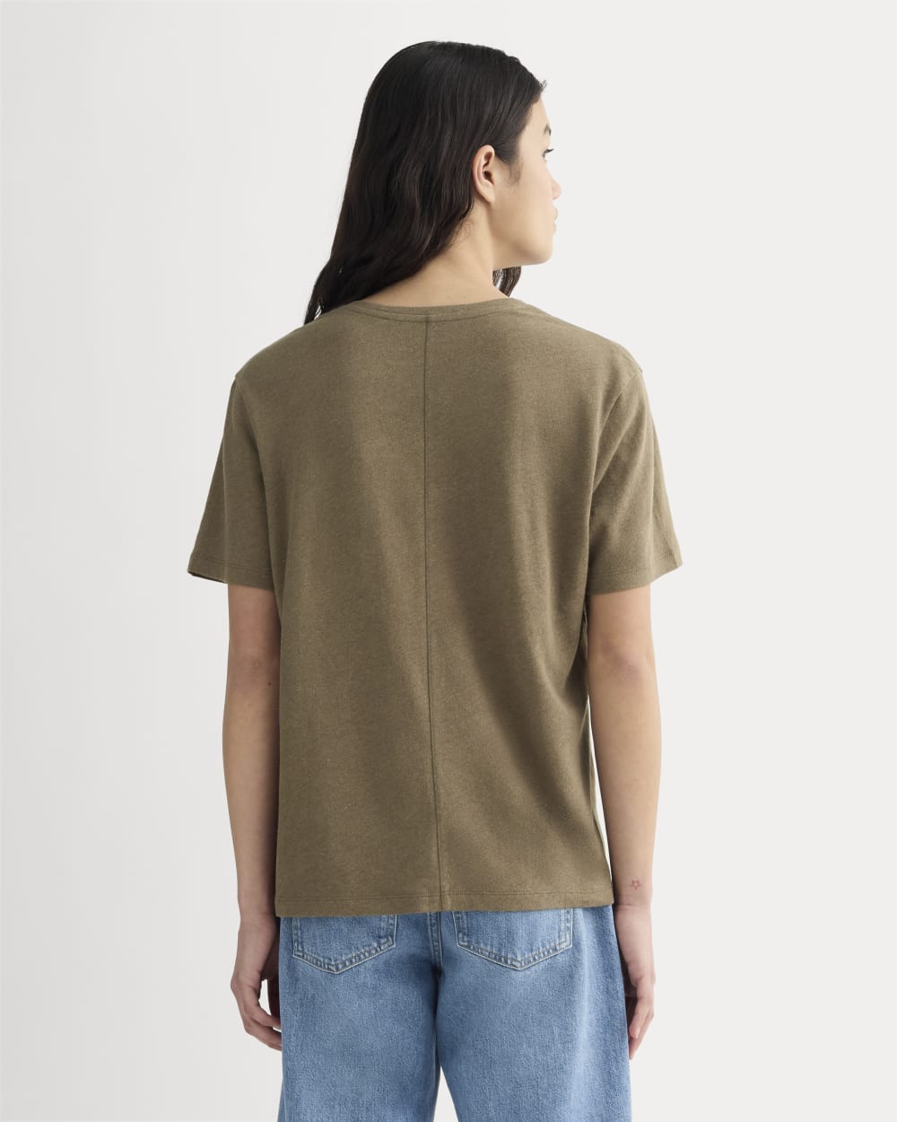 The Slouchy V-Neck Tee in Cotton Linen | Deep Taupe - Image 4