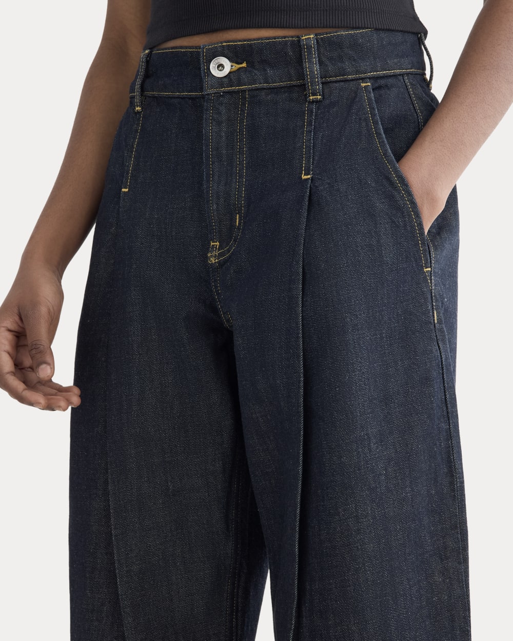 The High Rise Pleated Jean | Dark Indigo - Image 4