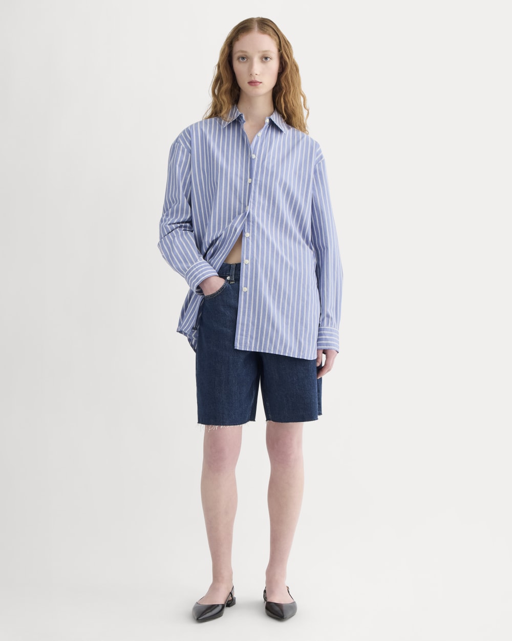 The Boyfriend Shirt in Ultrasoft Cotton | Dutch Blue / Bone - Image 3