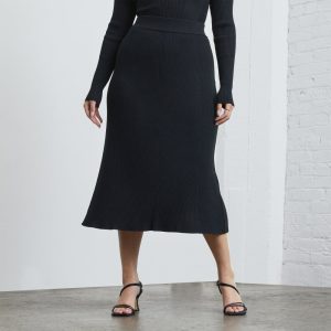 The Ribbed Knit Skirt | Black