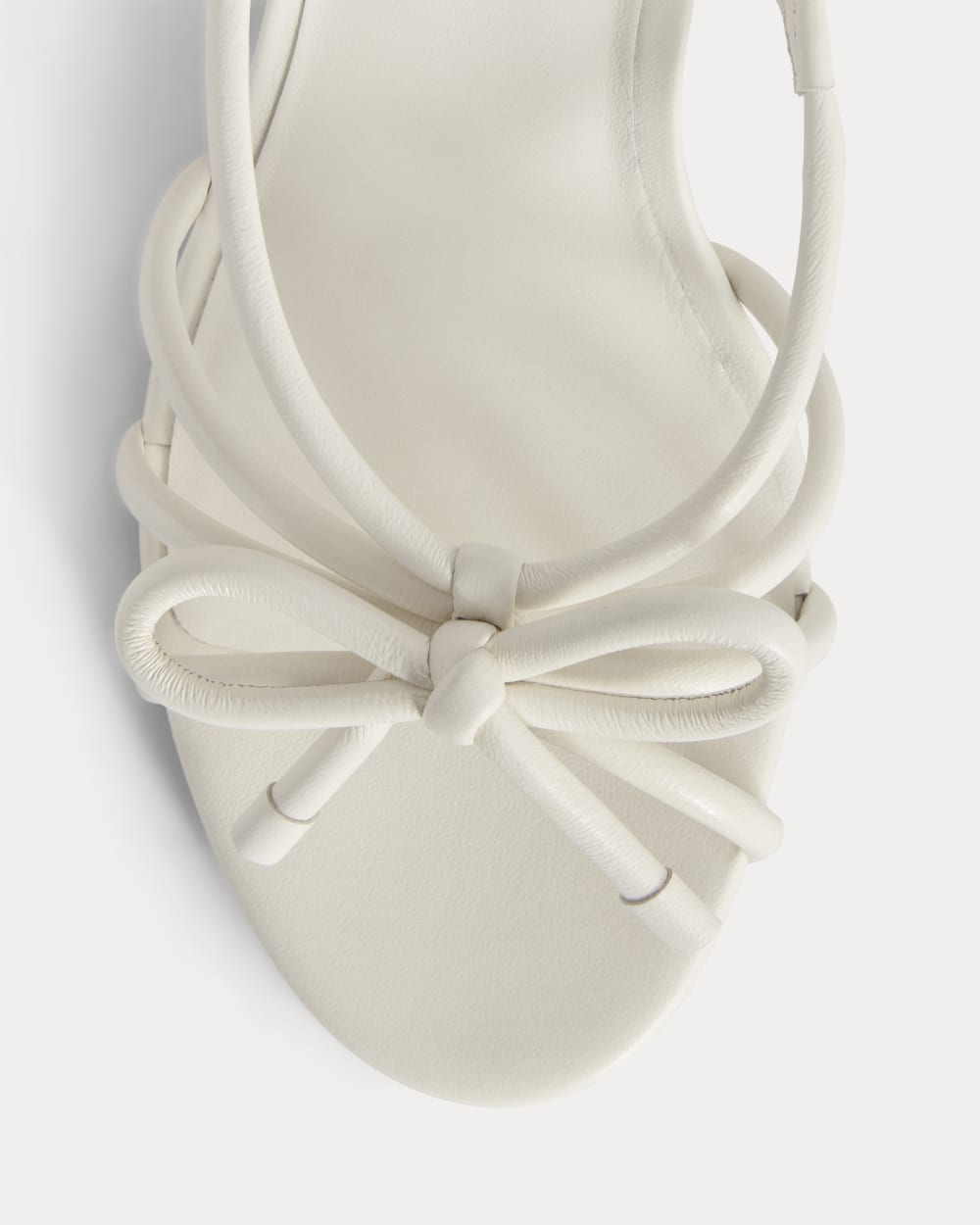 The Bow Heel | Canvas - Image 6