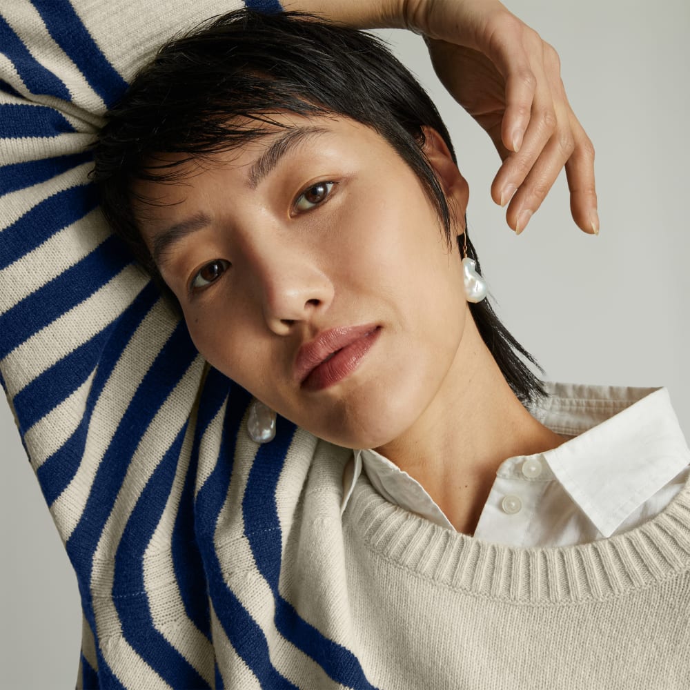 The Cashmere Boxy Crew | Bright Navy / Bone - Image 4