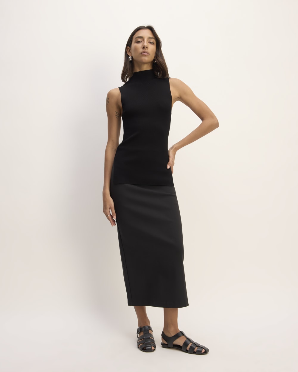 The Viscose Mock Neck Top | Black - Image 3