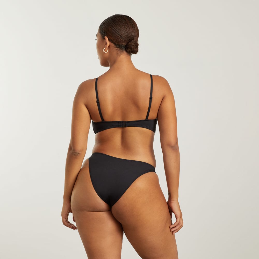 The Scoop-Neck Bikini Top | Black - Image 5