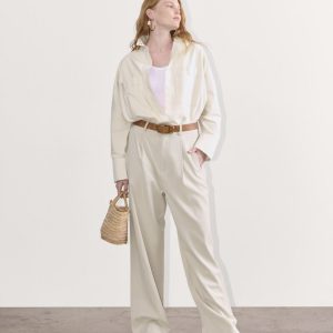 The Draper Pleated Pant in Buttersmooth | Sandstone | 30 Inseam