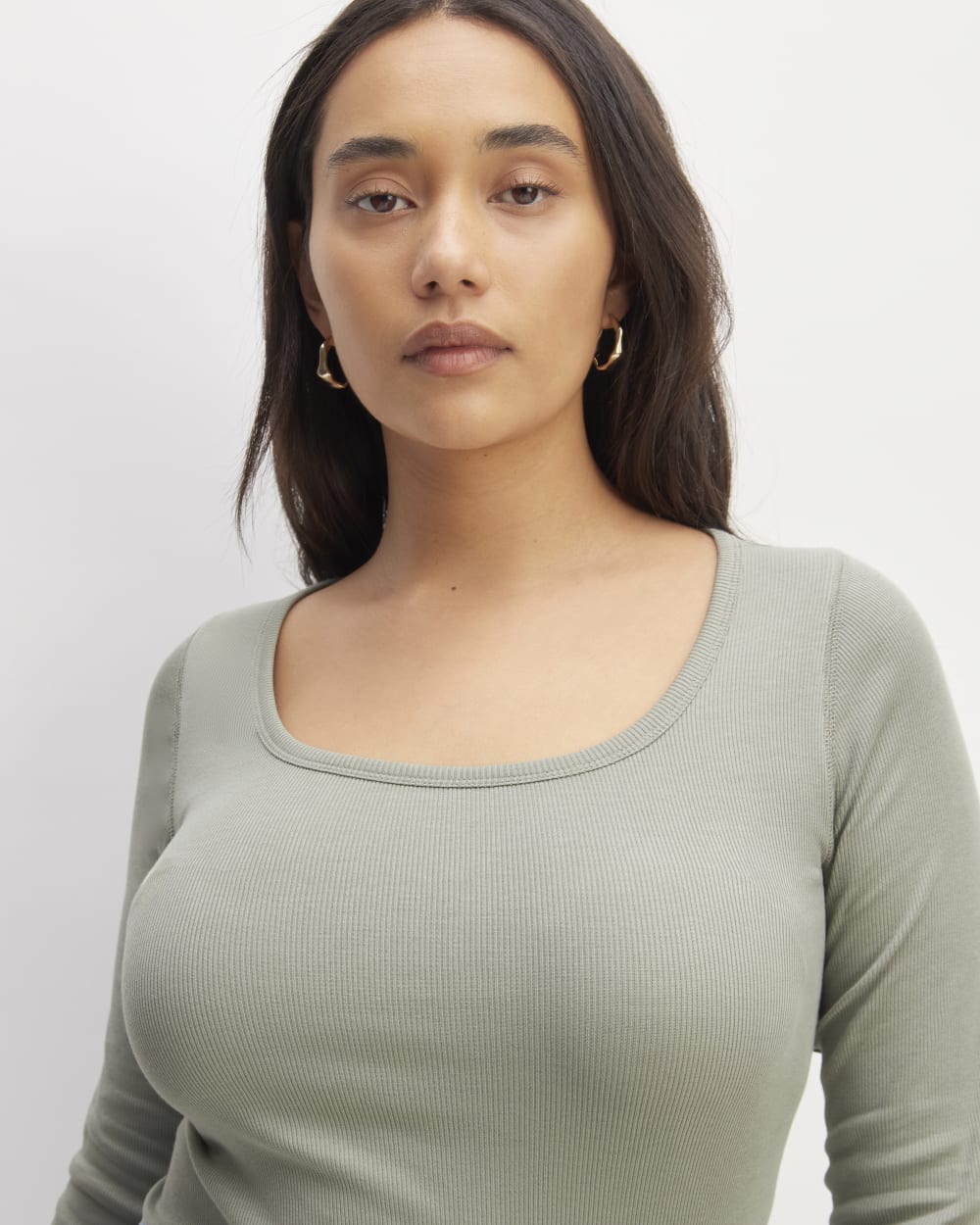 The Luxe Rib Long-Sleeve Scoop-Neck Tee | Sage Green - Image 3