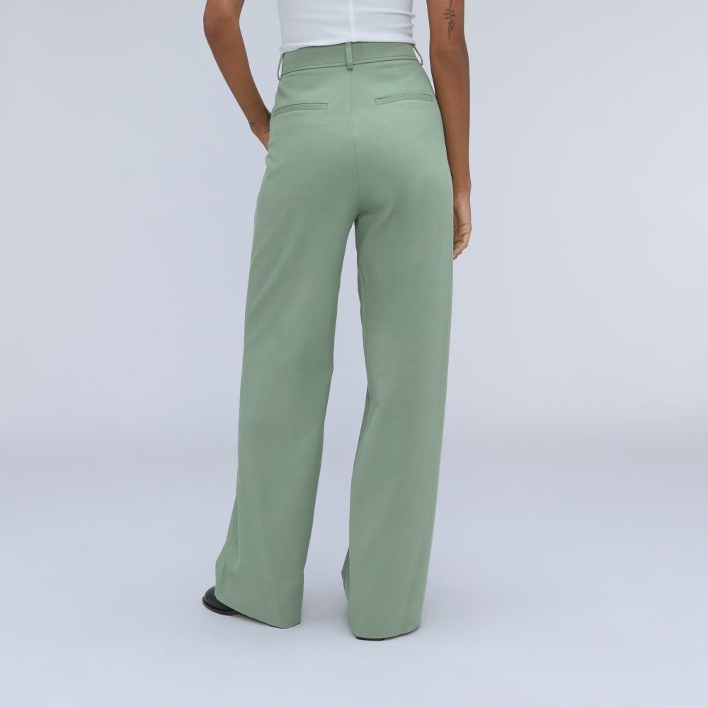 The Draper Pleated Pant in Buttersmooth | Lily Pad | 32 Inseam - Image 3