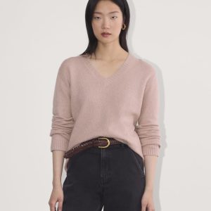 The V-Neck Sweater in Plush Cotton | Dusty Rose
