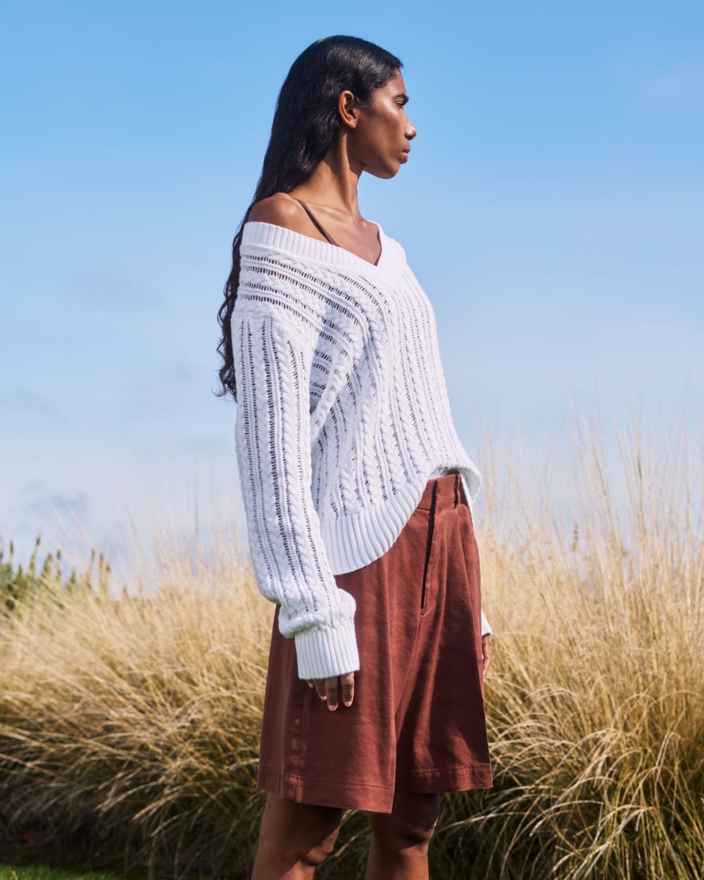 The Pleated Short in Stretch Linen | Cedarwood - Image 7