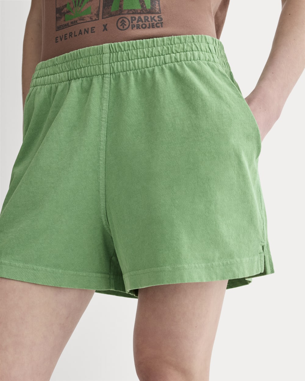 The Off-Duty Short | Green Garment Dye - Image 4
