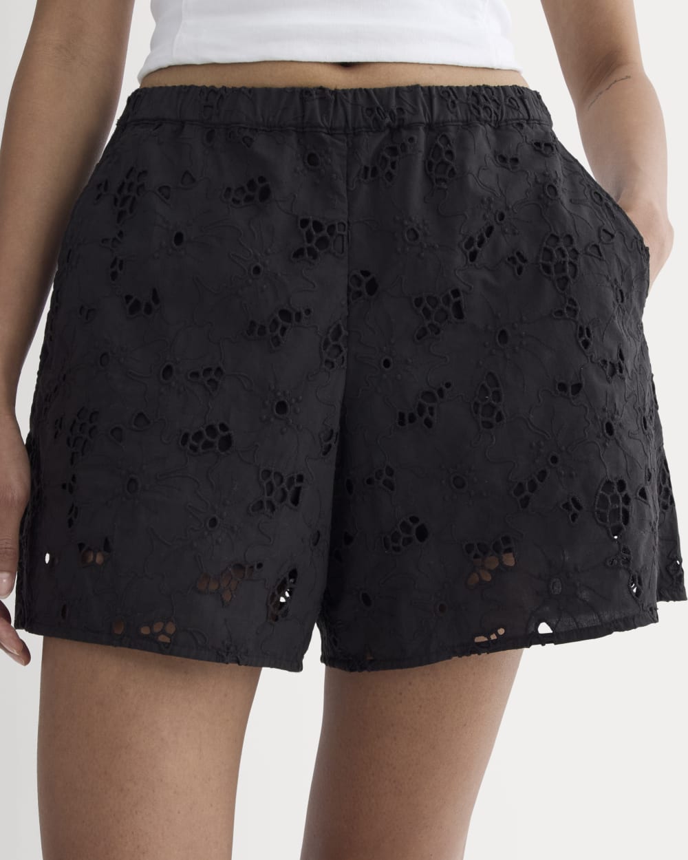 The Eyelet Pull-On Short | Black - Image 4