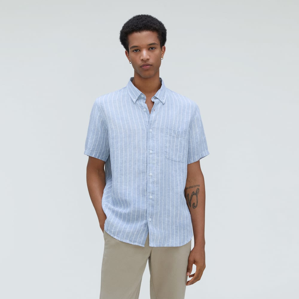 The Classic Short-Sleeve Shirt in Linen | Blue / White - Image 2