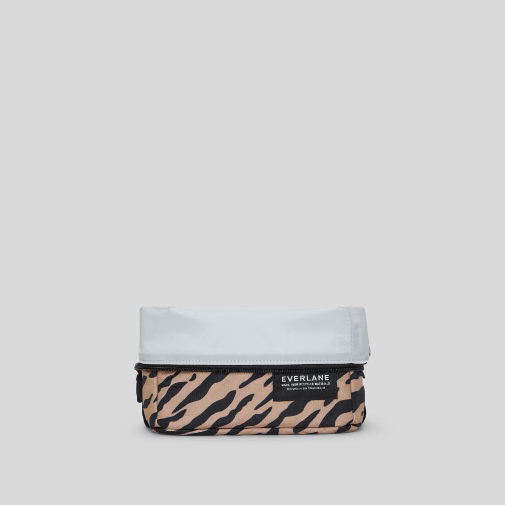 The ReNew Transit Catch-All Case | Tiger Stripe Toasted Coconut - Image 5