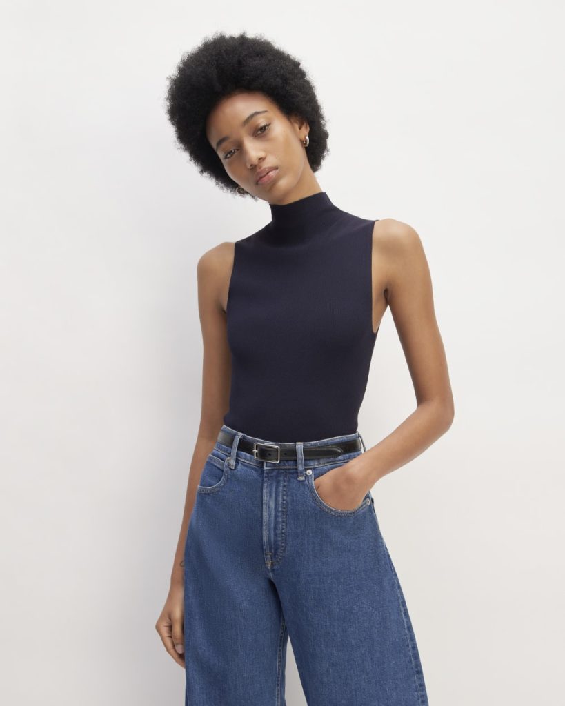 The Viscose Mock Neck Top | Navy