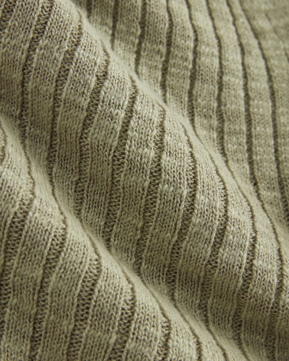 The Ribbed Cardigan in Cotton Linen | Eucalyptus - Image 6