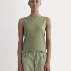 The Form Tank | Lichen Green